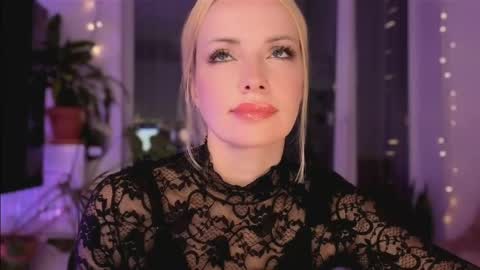 Snapshot of jugoddess chatting on June 2026 08:01:01 PM Goddess Julia online show from June 2026 08:01:01 PM