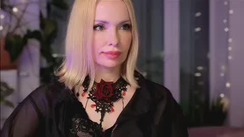 Snapshot of jugoddess chatting on July 2026 05:39:01 PM Goddess Julia online show from July 2026 05:39:01 PM