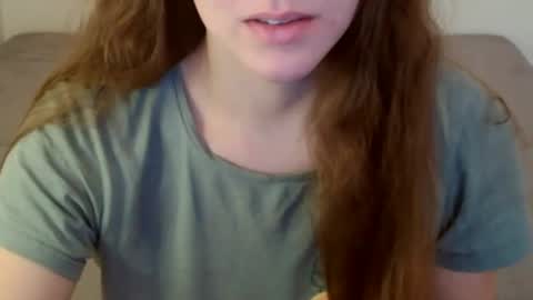 Snapshot of juicetalia chatting on December 2024 09:18:02 AM JuiceTalia online show from December 2024 09:18:02 AM