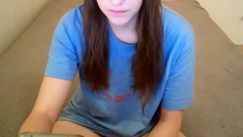 Snapshot of juicetalia chatting on September 2025 08:28:01 AM JuiceTalia online show from September 2025 08:28:01 AM