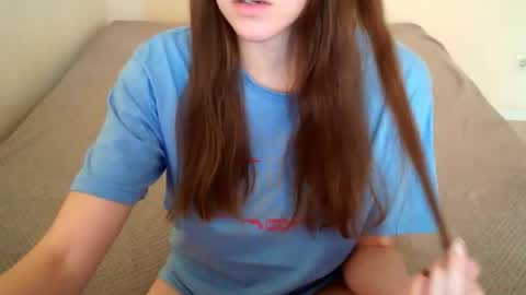 Snapshot of juicetalia chatting on October 2025 08:33:01 AM JuiceTalia online show from October 2025 08:33:01 AM