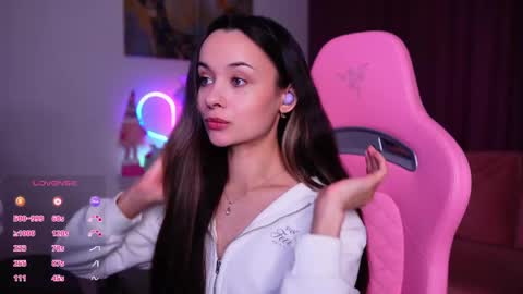 Angelina online show from April 2026 03:03:01 PM