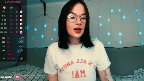 Bella online show from November 2025 11:48:02 PM