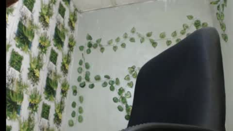 Snapshot of juicy_gold22 chatting on February 2025 12:05:02 PM Mariagold online show from February 2025 12:05:02 PM