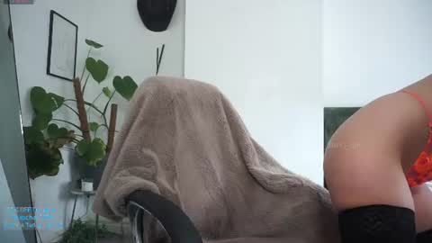 Snapshot of juicy_jane_uk chatting on July 2026 11:51:02 AM online show from July 2026 11:51:02 AM