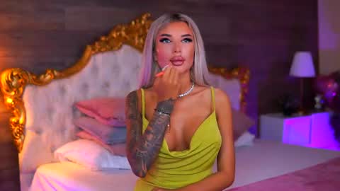 Jessye online show from June 2026 08:13:01 PM