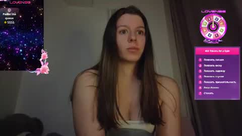 laura online show from July 2026 08:52:02 PM