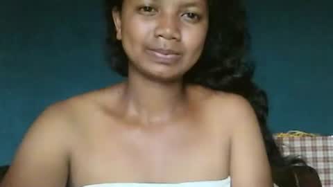 Snapshot of juicy_pretty chatting on December 2024 03:12:01 AM stellah online show from December 2024 03:12:01 AM