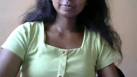 Snapshot of juicy_pretty chatting on March 2025 08:21:02 AM stellah online show from March 2025 08:21:02 AM