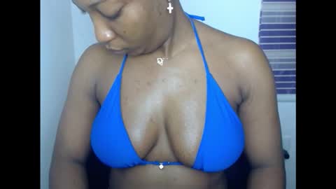 Snapshot of juicycuntx chatting on October 2025 04:00:01 AM juicycuntx online show from October 2025 04:00:01 AM