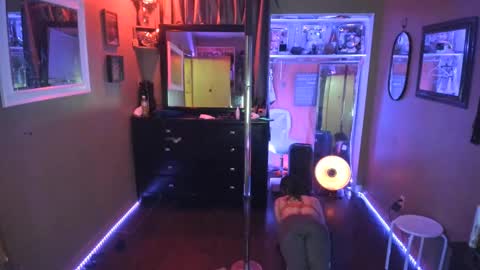 Snapshot of juicyjayxxx69 chatting on February 2025 04:26:02 AM juicyjayxxx69 online show from February 2025 04:26:02 AM