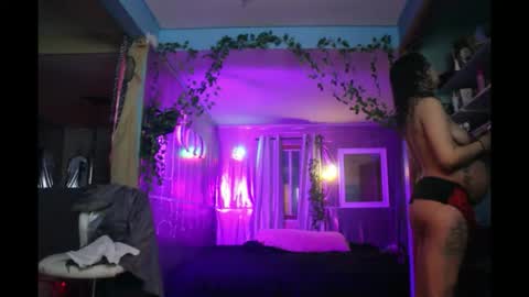 juicyjayxxx69 online show from April 2026 03:43:01 AM