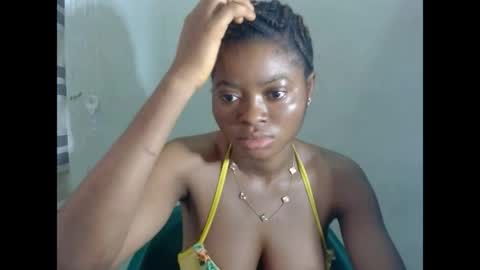 juicynpinkx online show from April 2026 08:48:01 AM