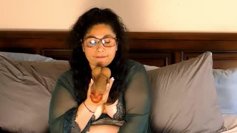 Juicy Teacher online show from April 2026 04:05:01 PM