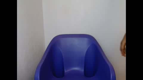 Snapshot of juicyxpink chatting on February 2025 08:21:02 AM juicyxpink online show from February 2025 08:21:02 AM