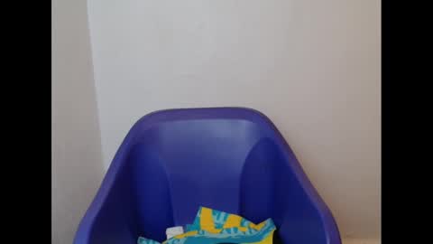 Snapshot of juicyxpink chatting on February 2025 08:11:02 AM juicyxpink online show from February 2025 08:11:02 AM