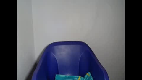 Snapshot of juicyxpink chatting on February 2025 02:18:01 PM juicyxpink online show from February 2025 02:18:01 PM