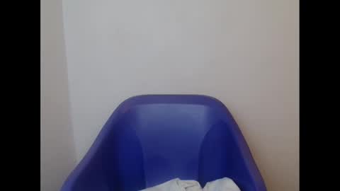 Snapshot of juicyxpink chatting on February 2025 07:55:02 AM juicyxpink online show from February 2025 07:55:02 AM