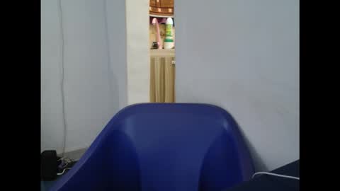 Snapshot of juicyxpink chatting on September 2025 07:10:02 AM juicyxpink online show from September 2025 07:10:02 AM