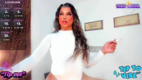 Snapshot of jujubee_lander chatting on October 2025 11:11:01 AM Jujubee online show from October 2025 11:11:01 AM