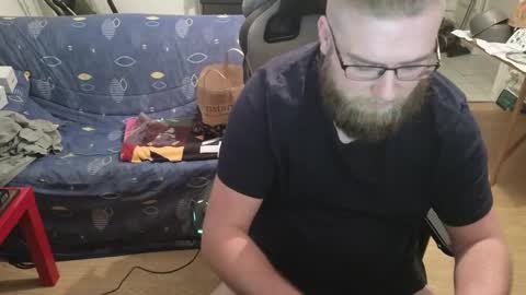 Julcs online show from December 2024 04:32:02 PM