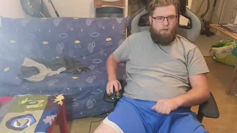 Julcs online show from January 2025 10:07:02 PM