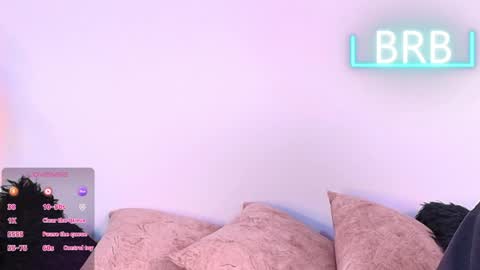 Jules and Gia online show from May 2026 09:03:01 AM