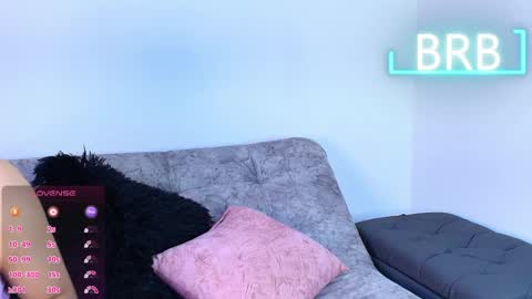 Jules and Gia online show from June 2026 09:33:01 AM