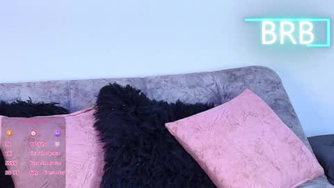 Jules and Gia online show from June 2026 09:12:01 AM