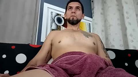 juleslake2 online show from May 2026 04:03:02 PM