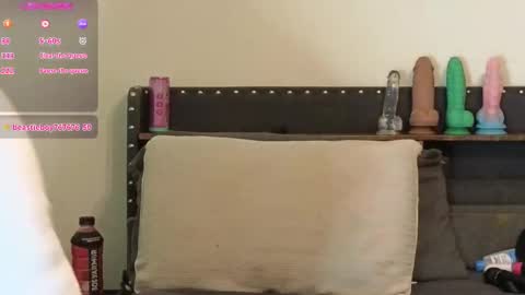 Julesss online show from March 2026 06:51:02 AM