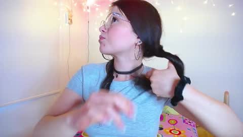 Juliana online show from January 2025 10:08:02 PM