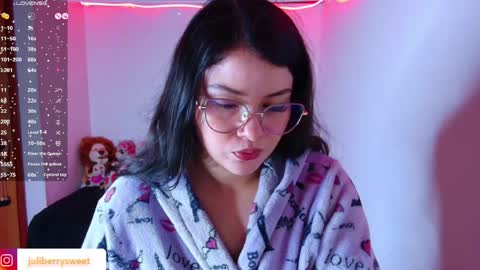 Juliana online show from April 2026 03:04:02 AM