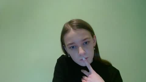Julietta online show from December 2024 12:44:01 AM