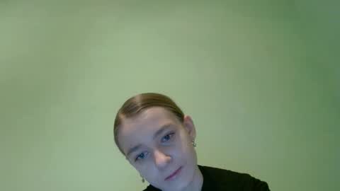 Julietta online show from January 2025 07:49:01 PM