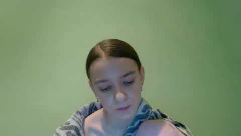 Julietta online show from January 2025 07:48:01 PM