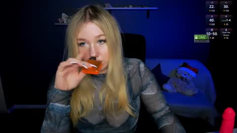 juli kisss online show from February 2025 03:41:02 PM