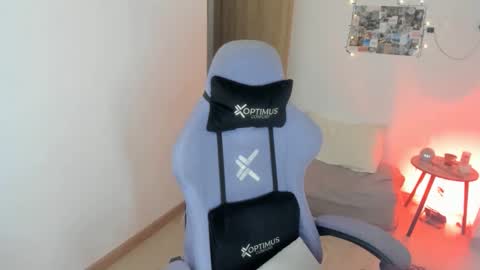 Snapshot of juli_santos_22 chatting on November 2025 02:24:01 AM juli_santos_22 online show from November 2025 02:24:01 AM