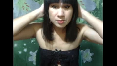 Snapshot of julia111987 chatting on April 2026 02:43:01 PM JULIA online show from April 2026 02:43:01 PM