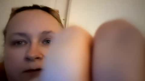 Julia online show from May 2026 09:20:01 PM