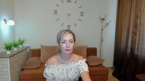 julia__cherry_ online show from January 2025 09:28:02 AM