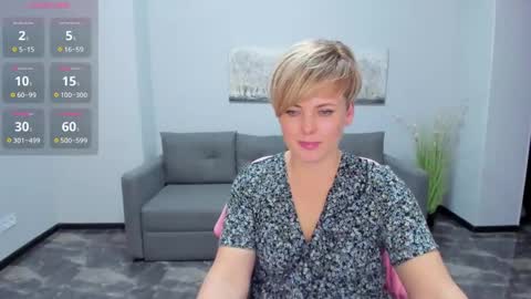 Julia online show from February 2025 04:03:01 PM