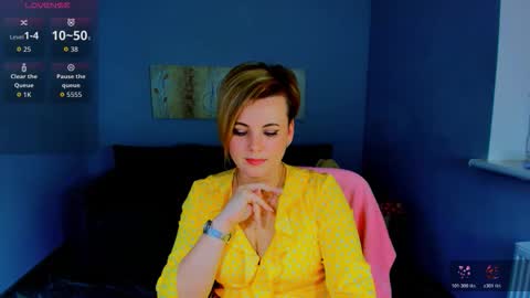 Julia online show from February 2026 12:53:02 PM