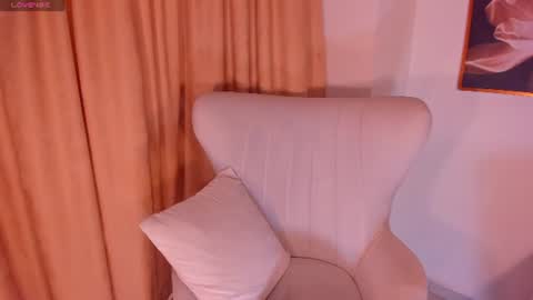 Julia  online show from July 2026 08:52:02 PM