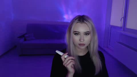 Julia online show from July 2026 06:12:01 PM