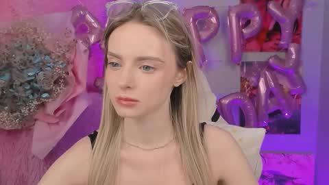 Julia online show from September 2025 12:05:02 PM