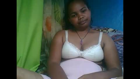 juliah02 online show from January 2025 11:15:02 AM