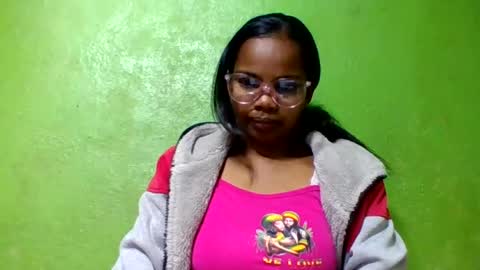 juliah02 online show from July 2026 05:47:02 AM