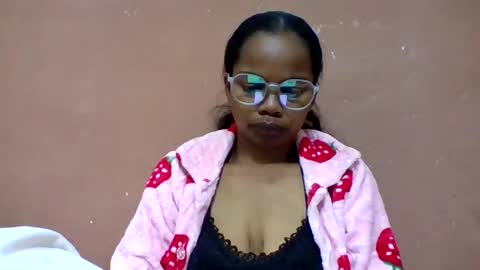 juliah02 online show from July 2026 08:07:02 AM