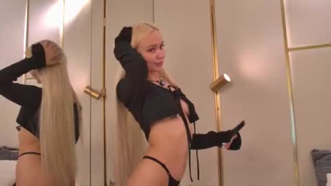 Julia online show from June 2026 02:38:01 PM